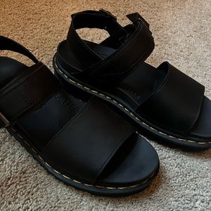 voss dr. marten sandals